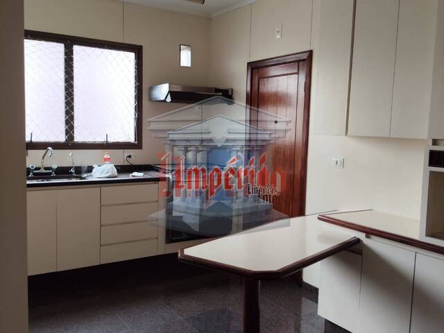 Apartamento para Venda em Santo André - 2